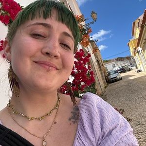 Meet your Posher, Juniper